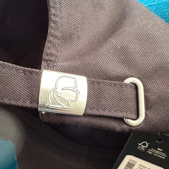 Karl Lagerfeld CATE PINS BASEBALL CAP NWT - Picture 5 of 7